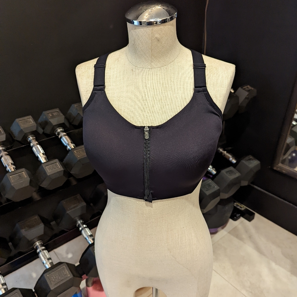 Black high impact sports bra